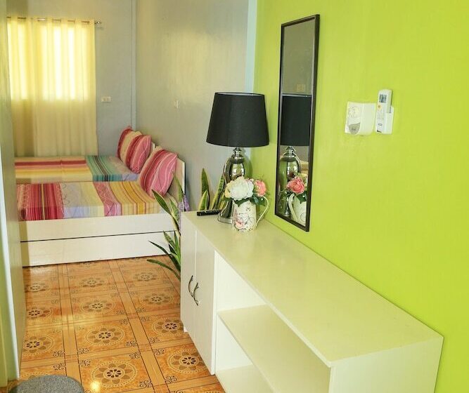 Aamiaismajoitus (B&B) Magnfred S Place Batanes