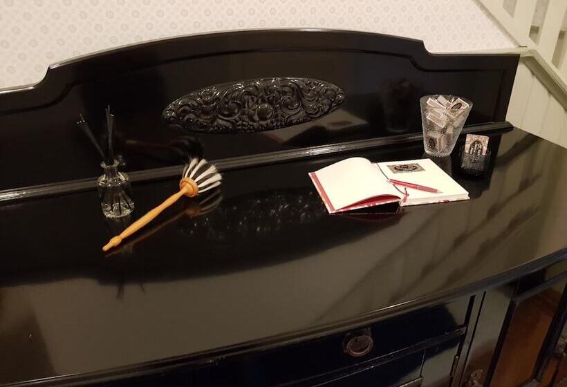 تختخواب و صبحانه Matin Ja Maijan Majatalo