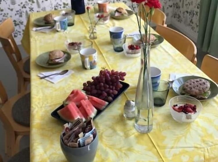 تختخواب و صبحانه Matin Ja Maijan Majatalo