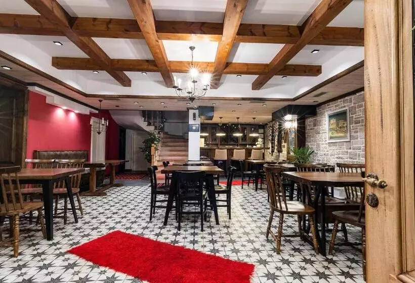 ホテル Bujtina Oxhaku