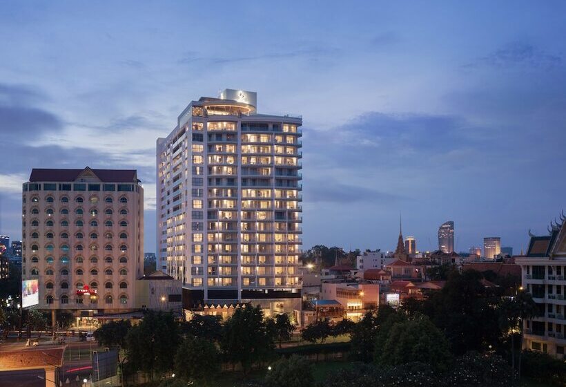 فندق Emion Phnom Penh