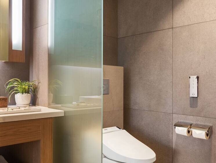 فندق Emion Phnom Penh