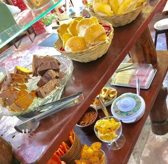ホテル Pousada E Restaurante Passart