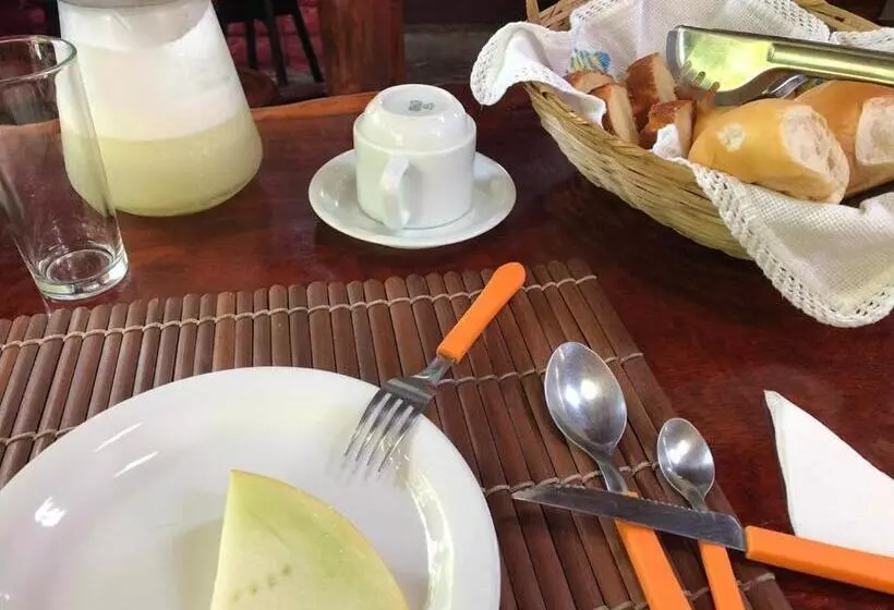ホテル Pousada E Restaurante Passart