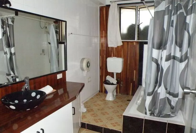 Hotelli Tagimoucia House