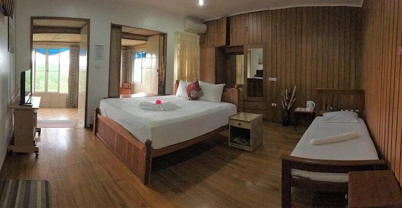 בית מלון כפרי Tagimoucia House