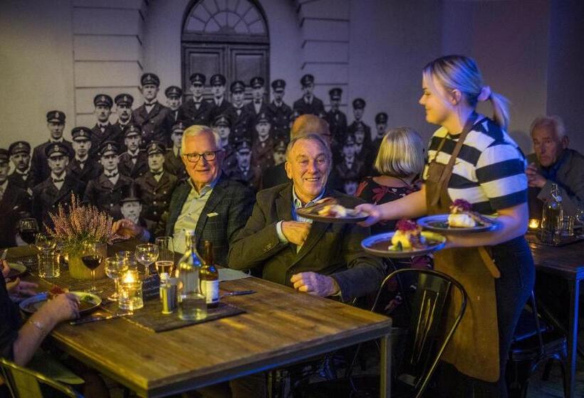 هتل Waterside Mariestad