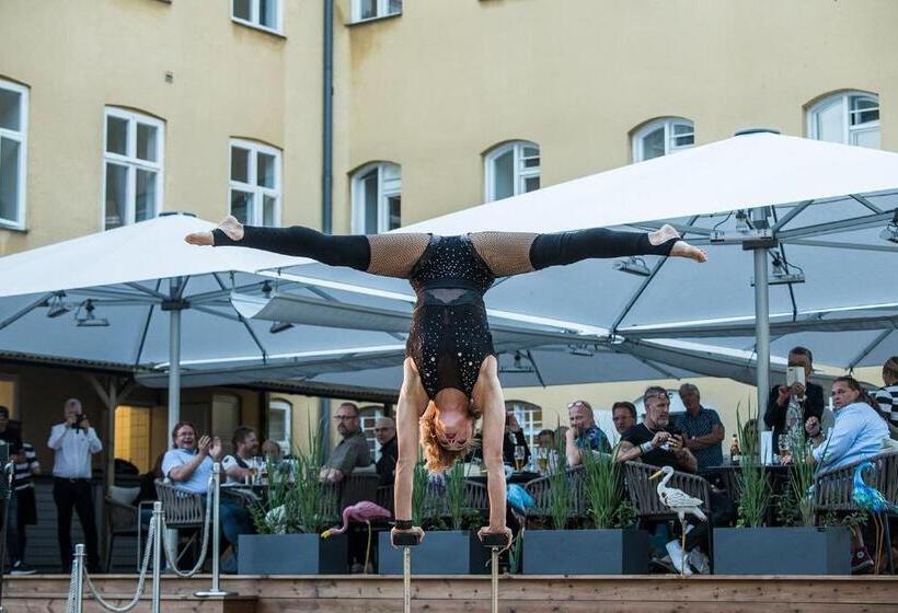 هتل Waterside Mariestad