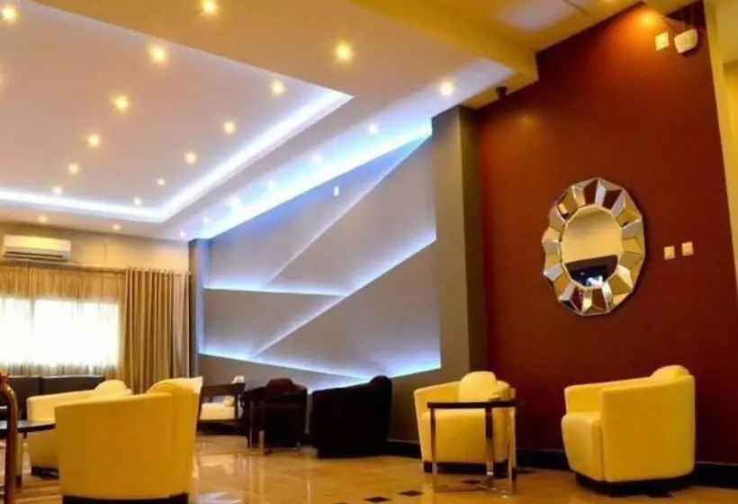 Seasons Hotel & Spa