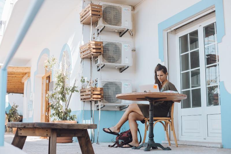 مسافرخانه Selina Peniche