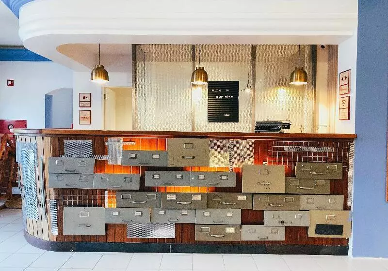 簡易ホテル Selina Peniche