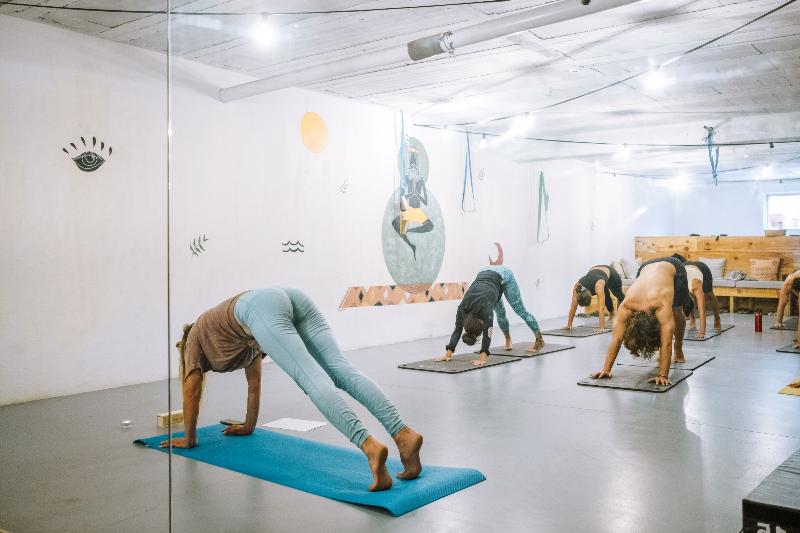 مسافرخانه Selina Peniche