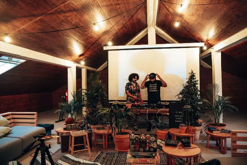 簡易ホテル Selina Peniche