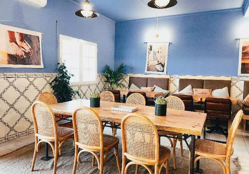 簡易ホテル Selina Peniche