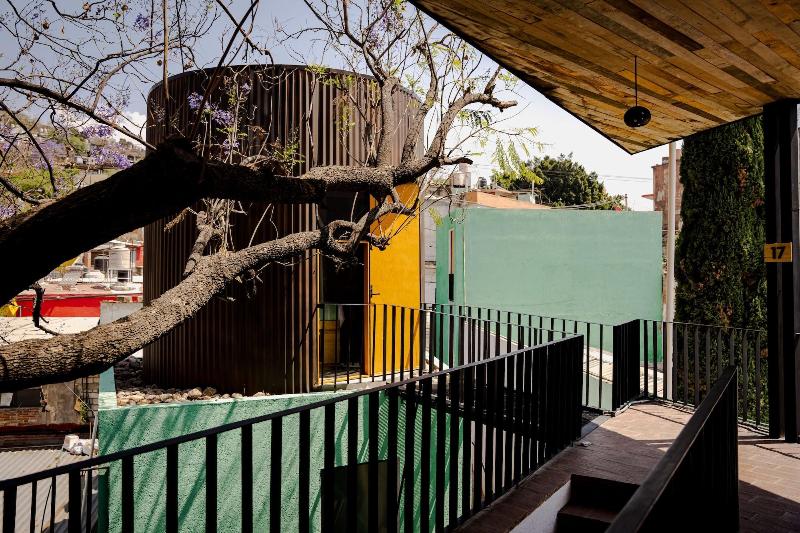 فندق Con Corazon