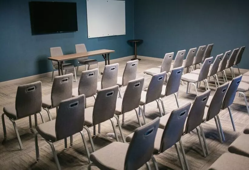 Hotelli Hilton Garden Inn Fredericton