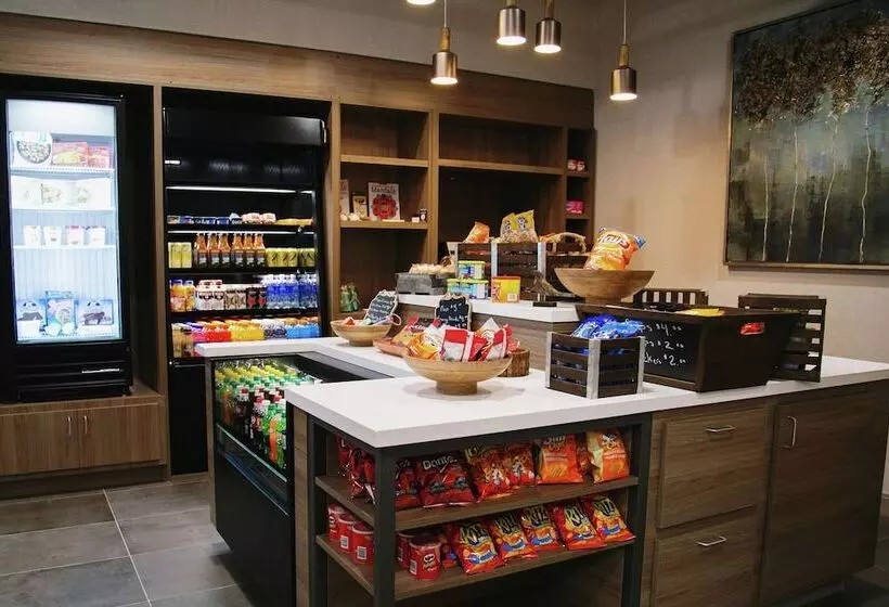 Hotelli Hilton Garden Inn Fredericton