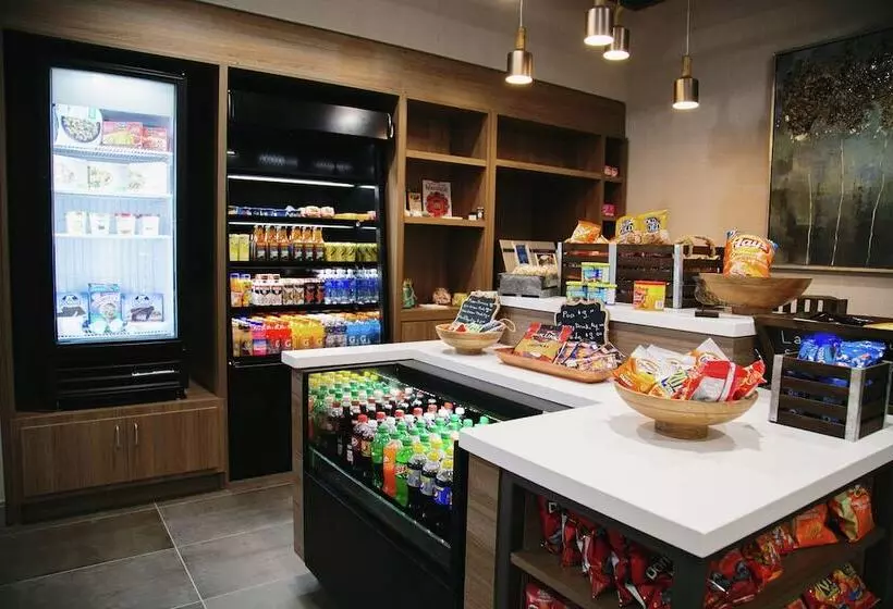 Hotelli Hilton Garden Inn Fredericton