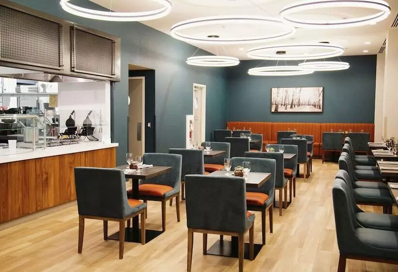 Hotelli Hilton Garden Inn Fredericton