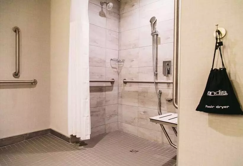 Hotelli Hilton Garden Inn Fredericton