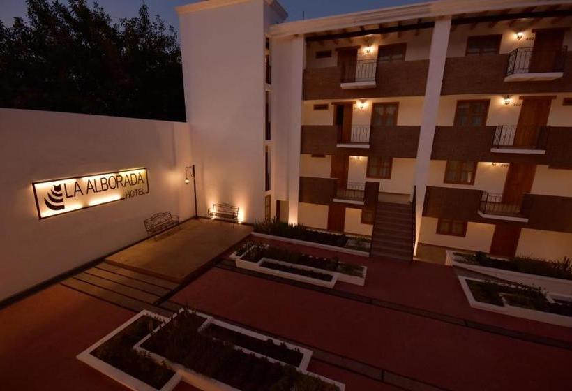 هتل La Alborada