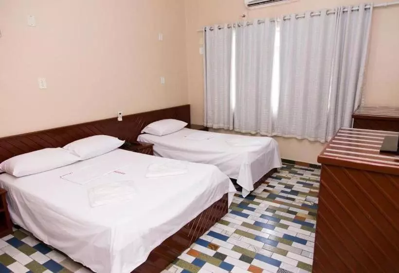 ホテル Presidente