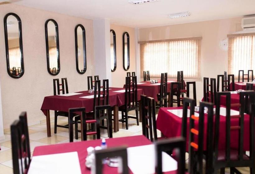 בית מלון כפרי Presidente