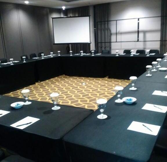 Rivoli Hotel Jakarta