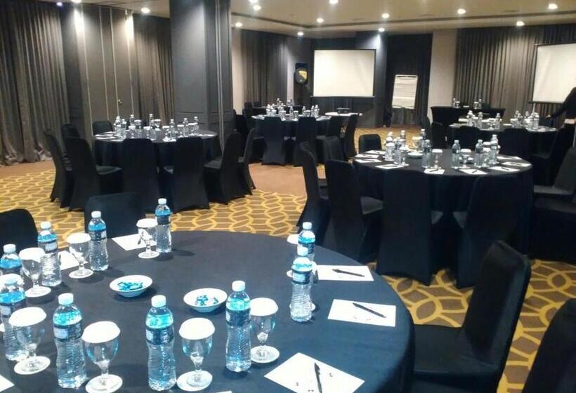 Rivoli Hotel Jakarta