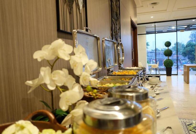 Rivoli Hotel Jakarta