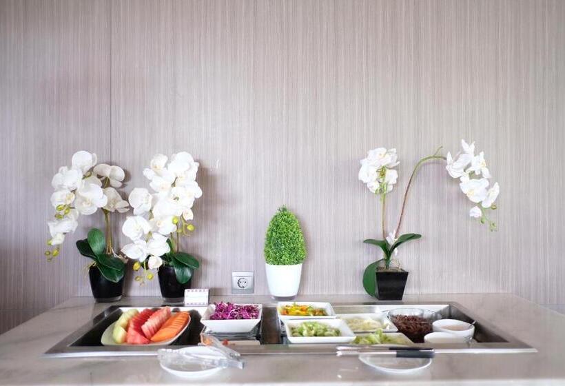 Rivoli Hotel Jakarta