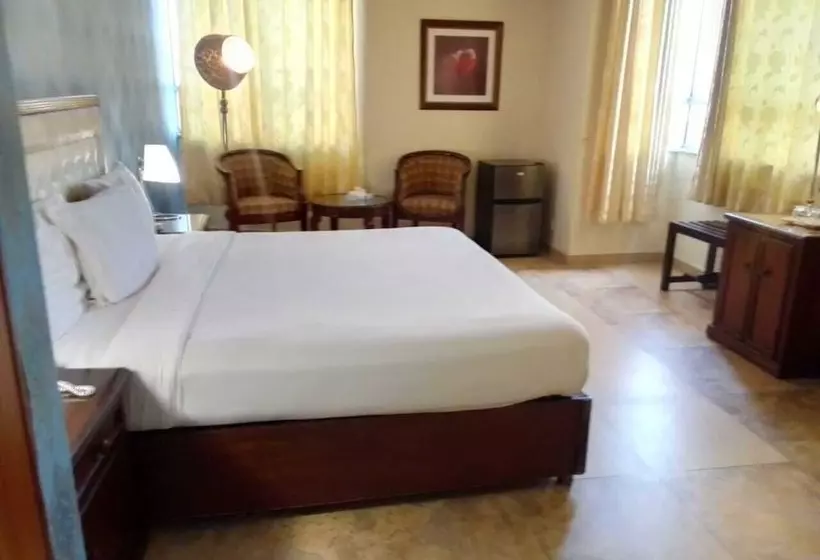 Shalimar Tower Hotel Lahore