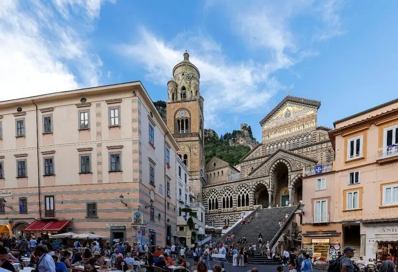 Hotelli D Amalfi Hospitality