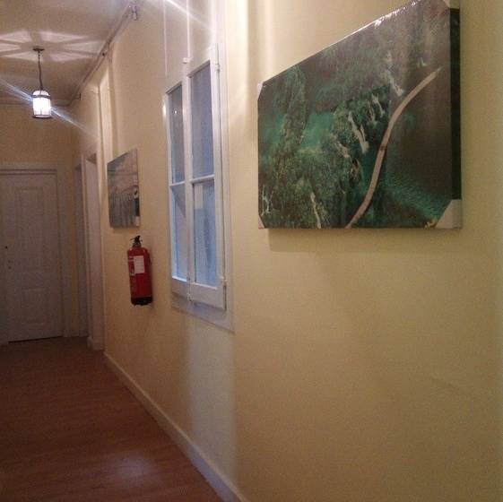 Cenario Catita Hostel