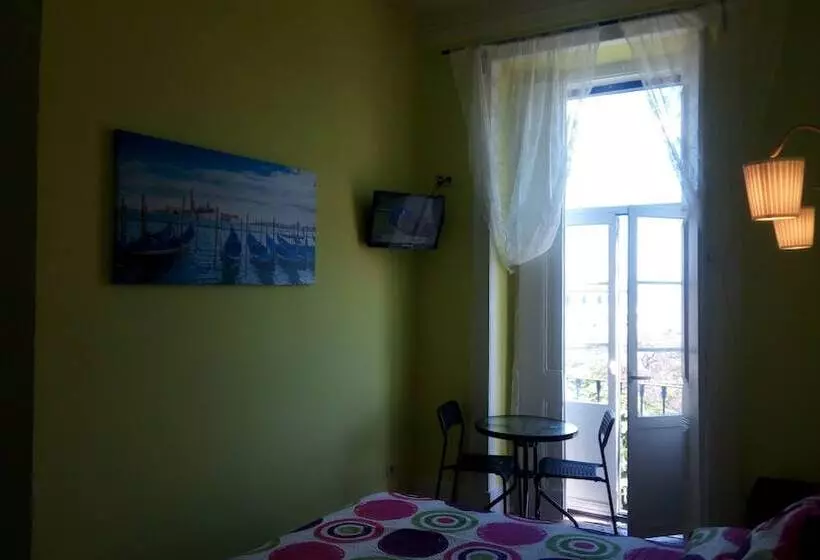 Cenario Catita Hostel