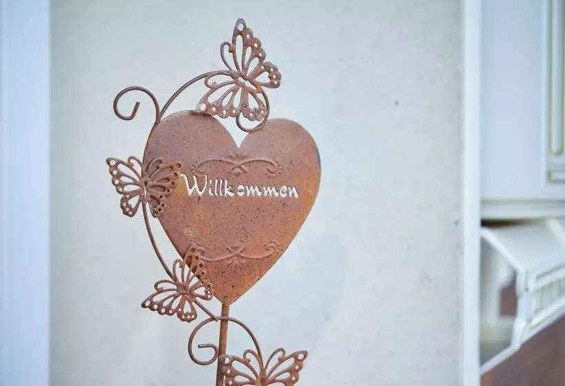 Hotelli Hopener Wald ,self Check In