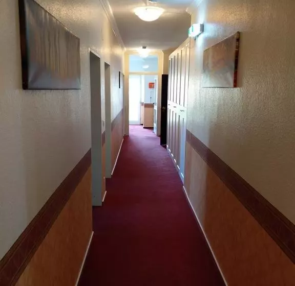 Hotelli Hopener Wald ,self Check In