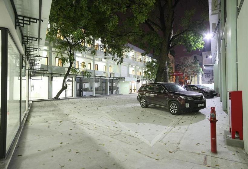 Fotos del hotel Ninety Nine Center:  9