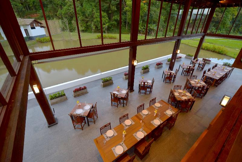 בית מלון כפרי Onsen At Moncham