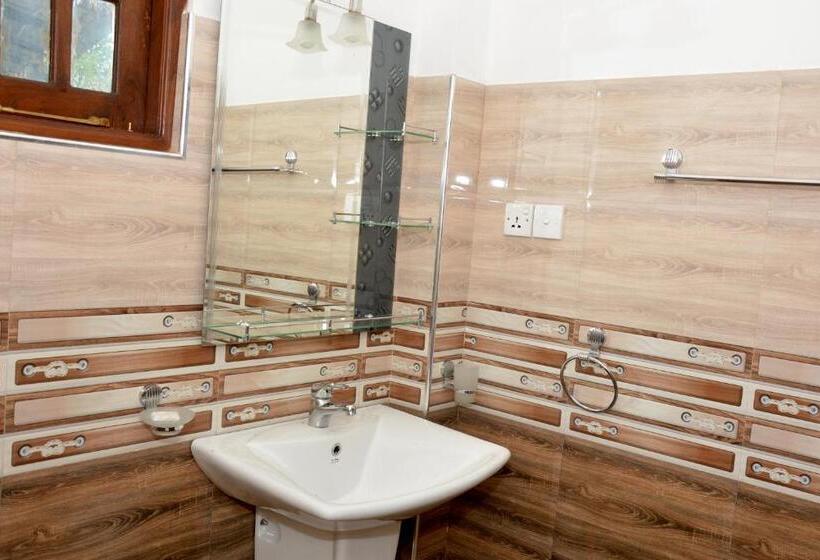 فندق Sumimal Resort Polhena