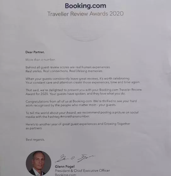 Hotelli Sumimal Resort Polhena