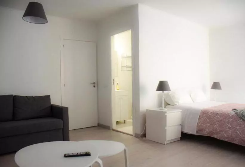 تختخواب و صبحانه Alameda Guest House Rc