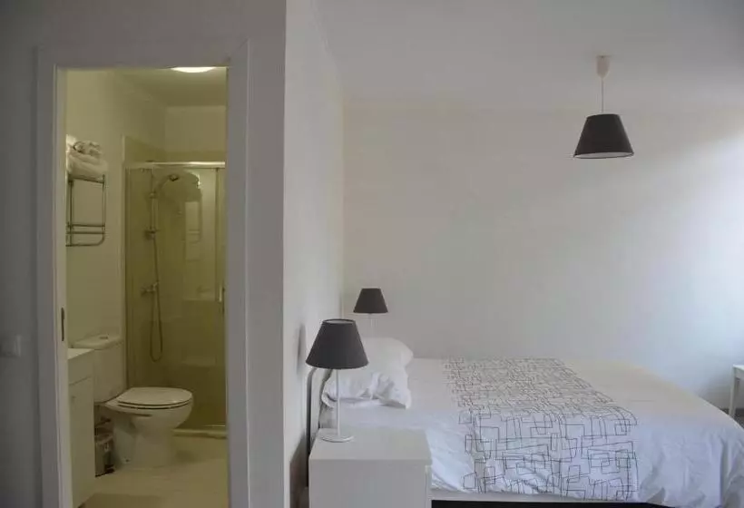 تختخواب و صبحانه Alameda Guest House Rc