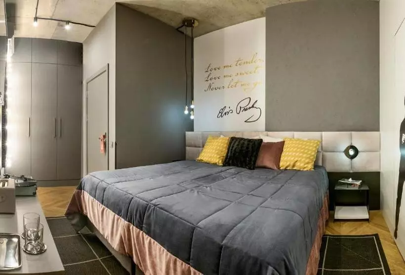 Design Hotel Rooms And Rumors