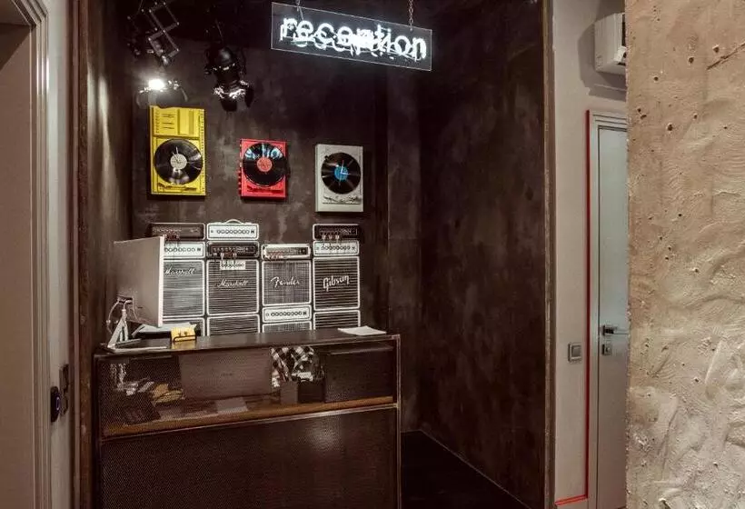 Design Hotel Rooms And Rumors
