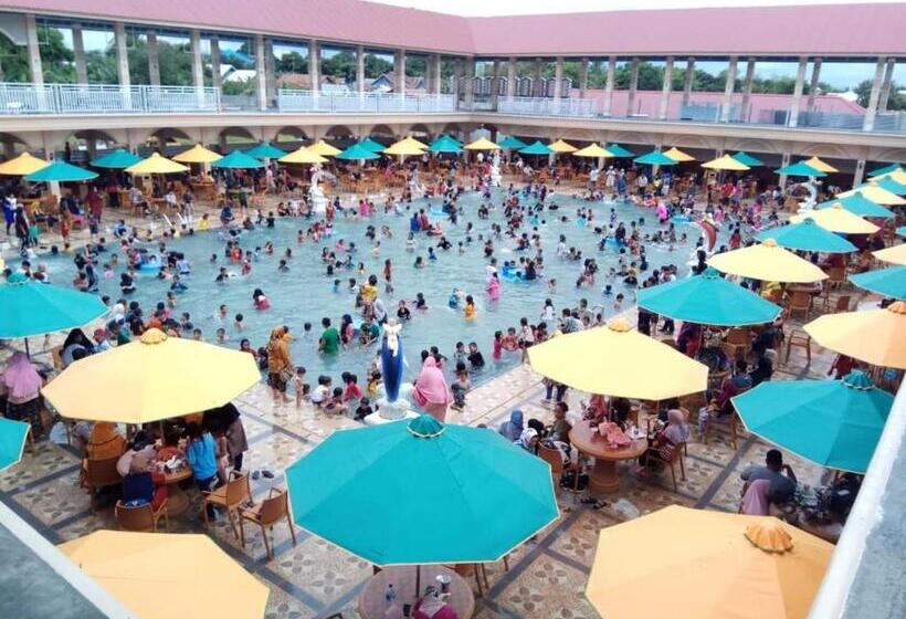 Grand Town Hotel Mandai