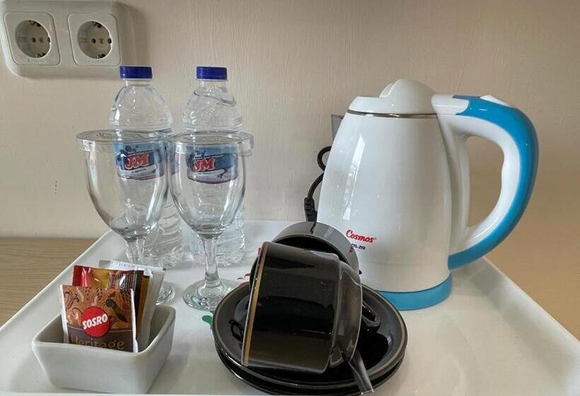 Grand Town Hotel Mandai