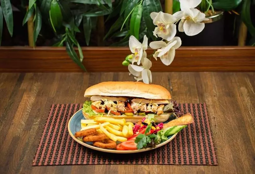 ホテル Grand Vaves