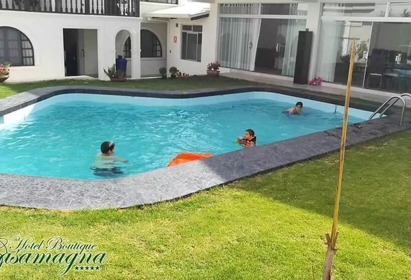 هتل Boutique Casamagna