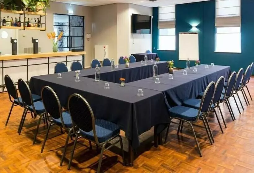 ホテル De Koppelpaarden